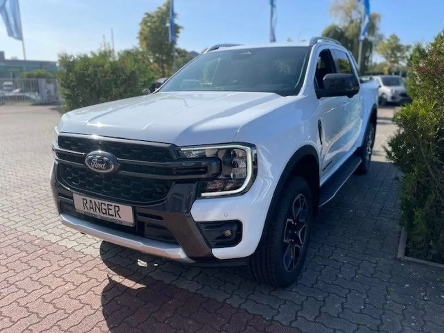 Ford Ranger 3.0EcoBlue Wildtrak 240PS Autom *B&O|AHK* Weiß - 2