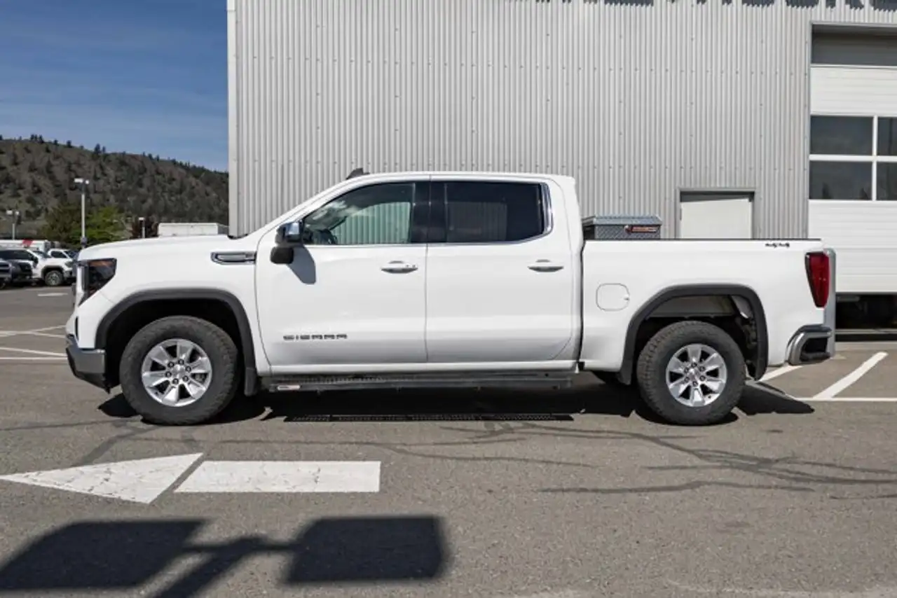 GMC Sierra 1500 снимка GMC Sierra 1500