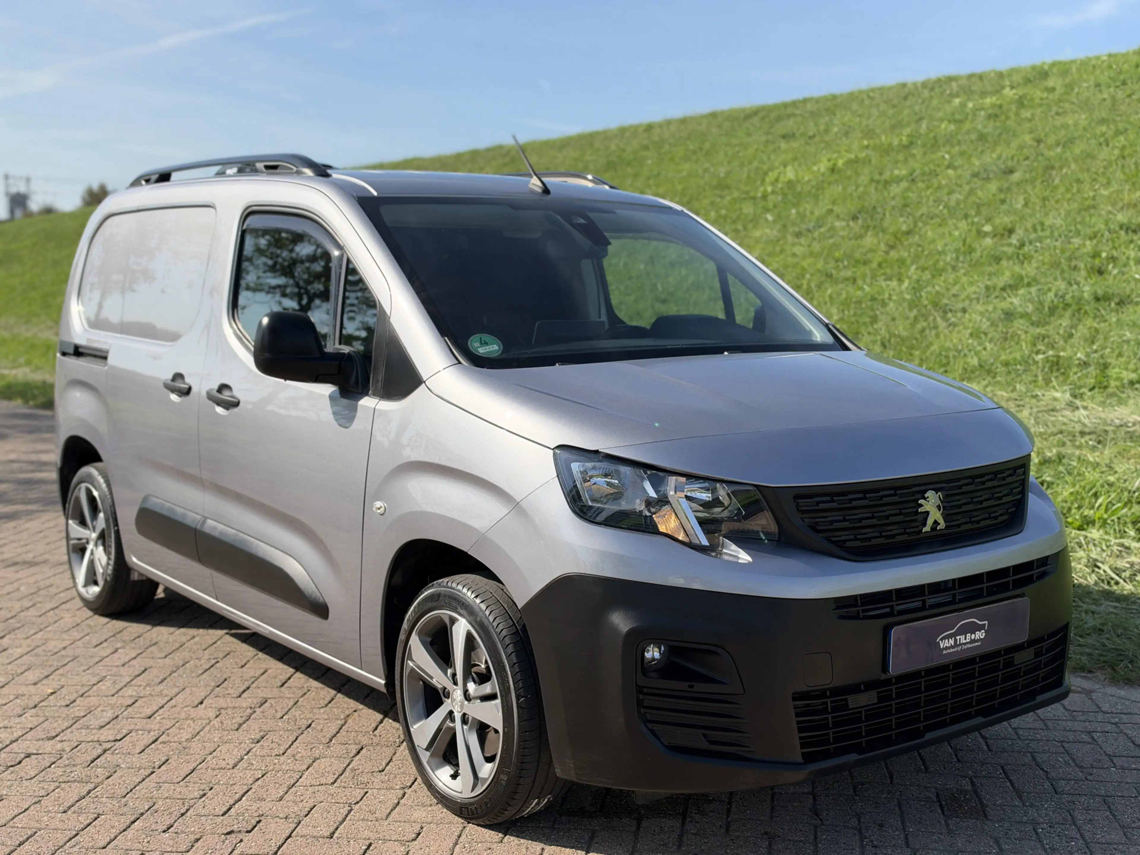 Peugeot Partner 1.5 BlueHDI Premium MAD Luchtvering op achteras | — photo 10
