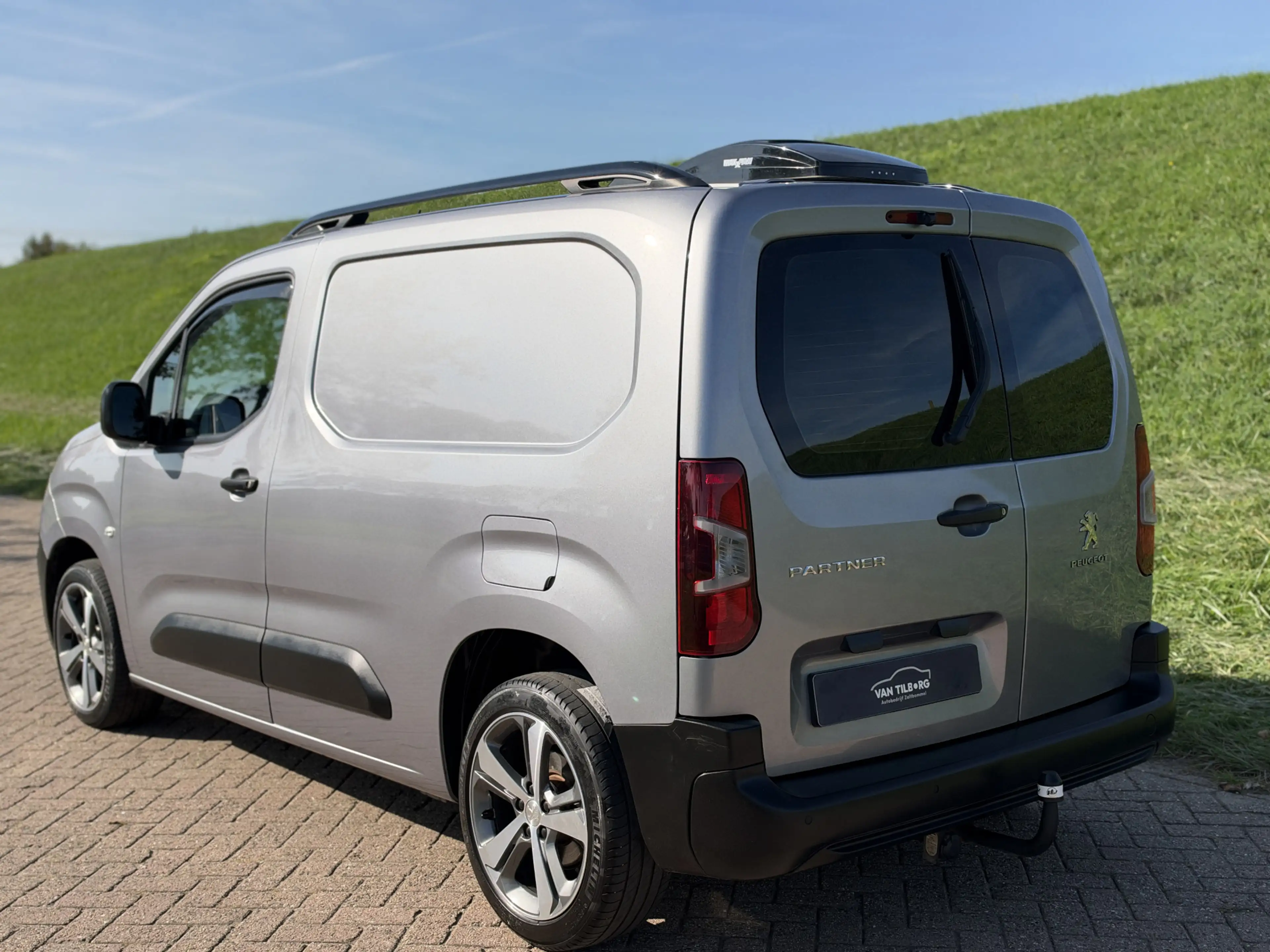 Peugeot Partner 1.5 BlueHDI Premium MAD Luchtvering op achteras | — photo 6