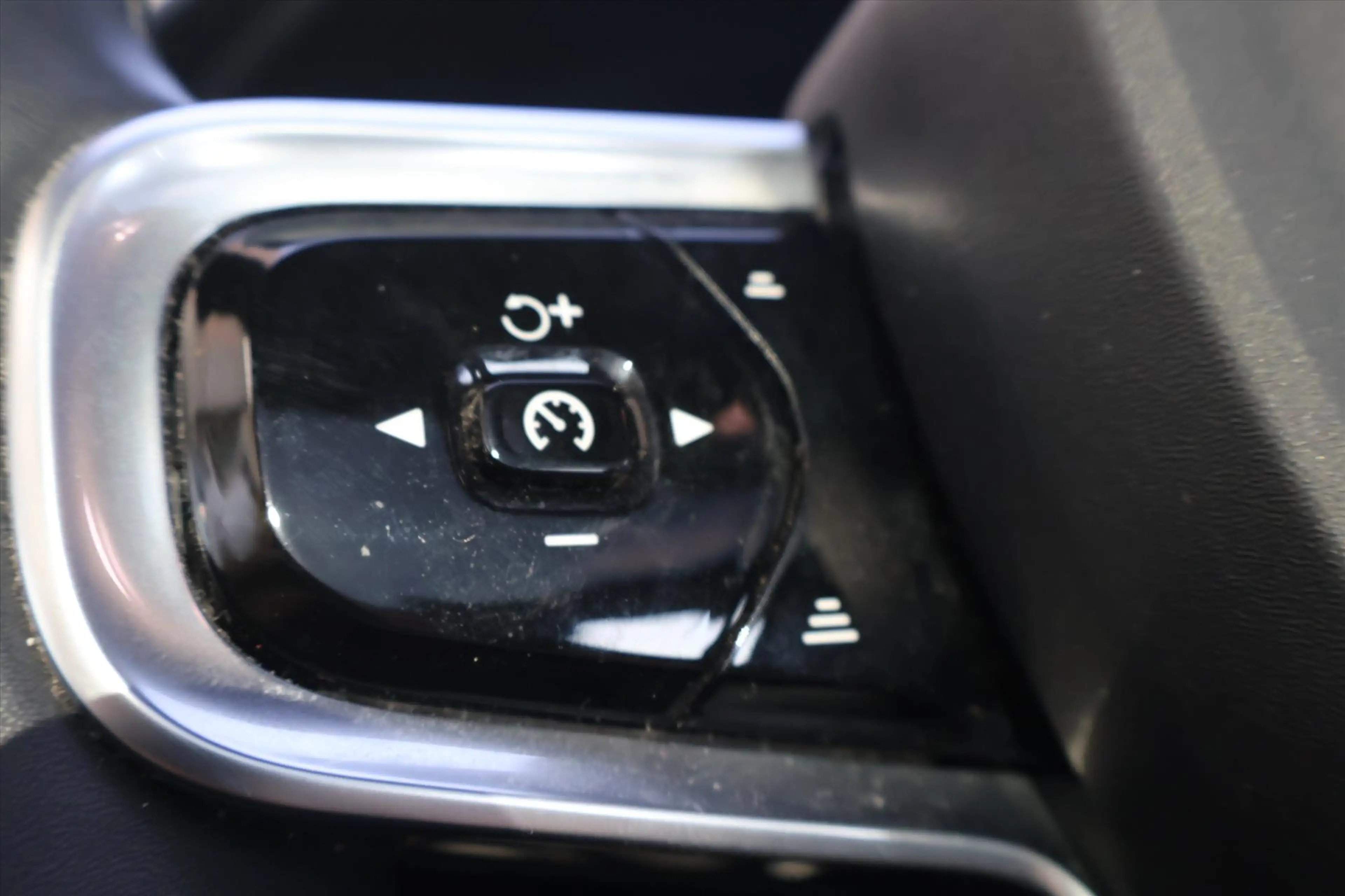 Polestar 2 300kW Long Range Dual Motor Pilot Plus 408pk SoH 9 — photo 27
