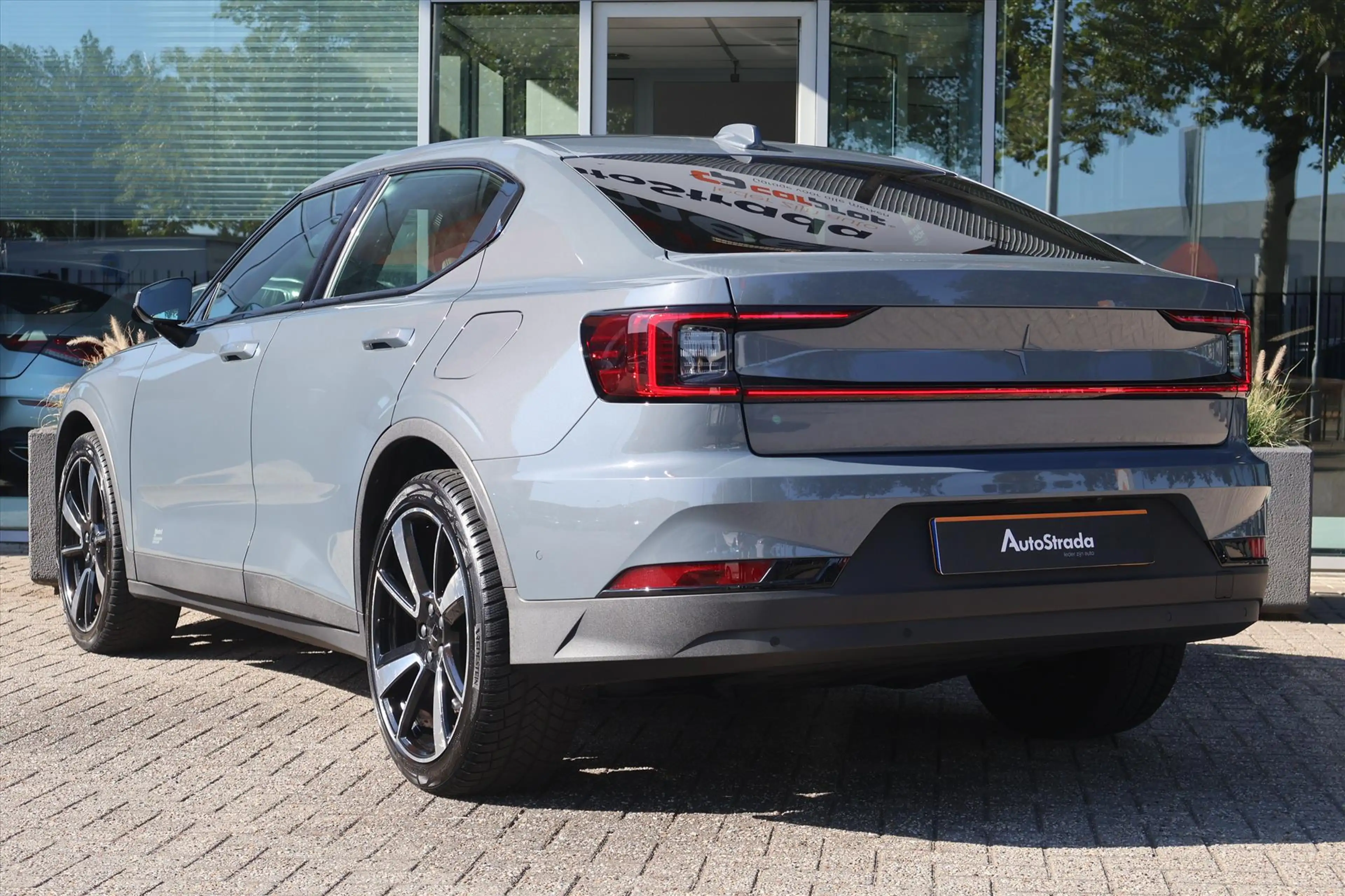 Polestar 2 300kW Long Range Dual Motor Pilot Plus 408pk SoH 9 — photo 2