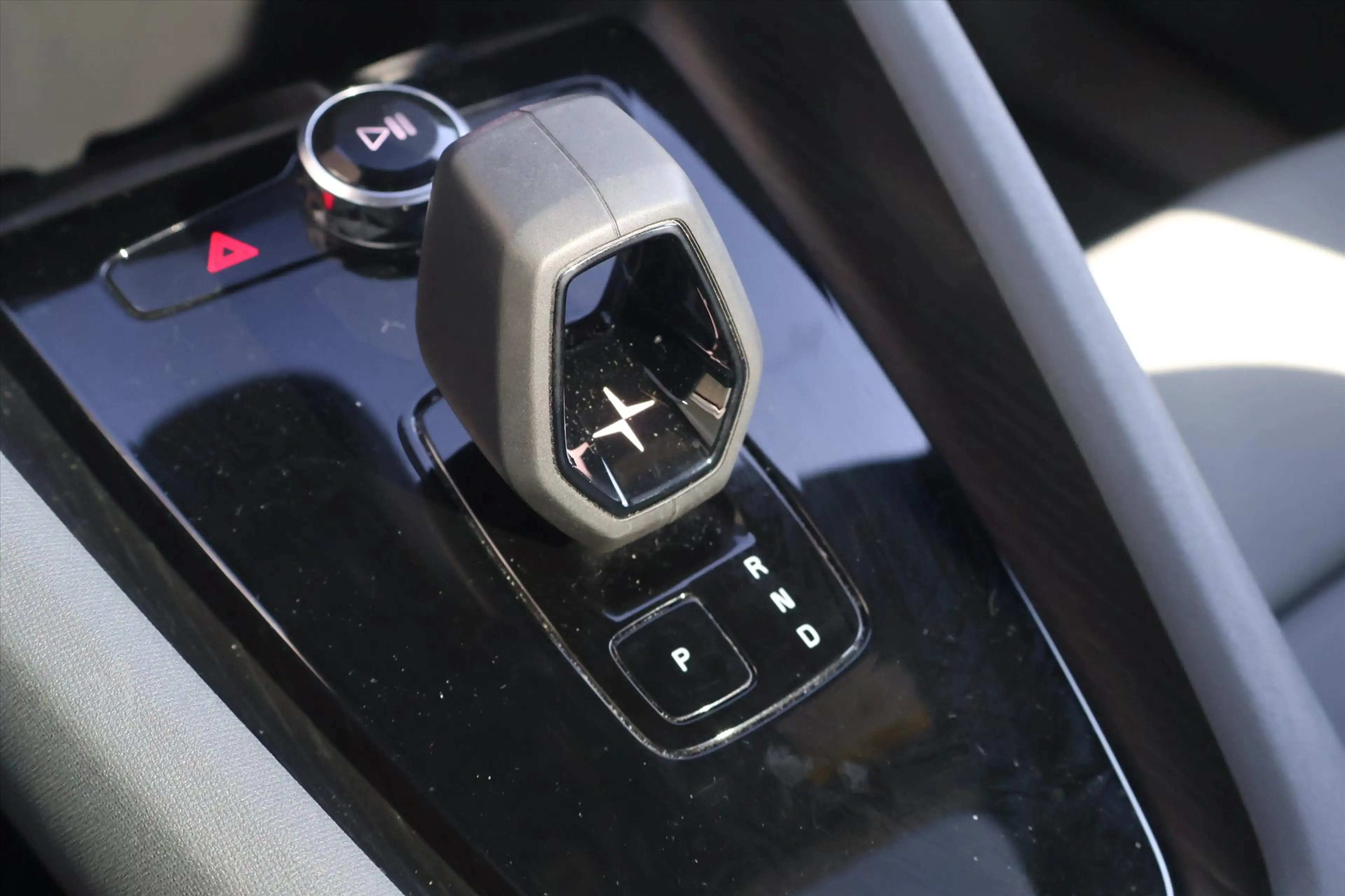 Polestar 2 300kW Long Range Dual Motor Pilot Plus 408pk SoH 9 — photo 19
