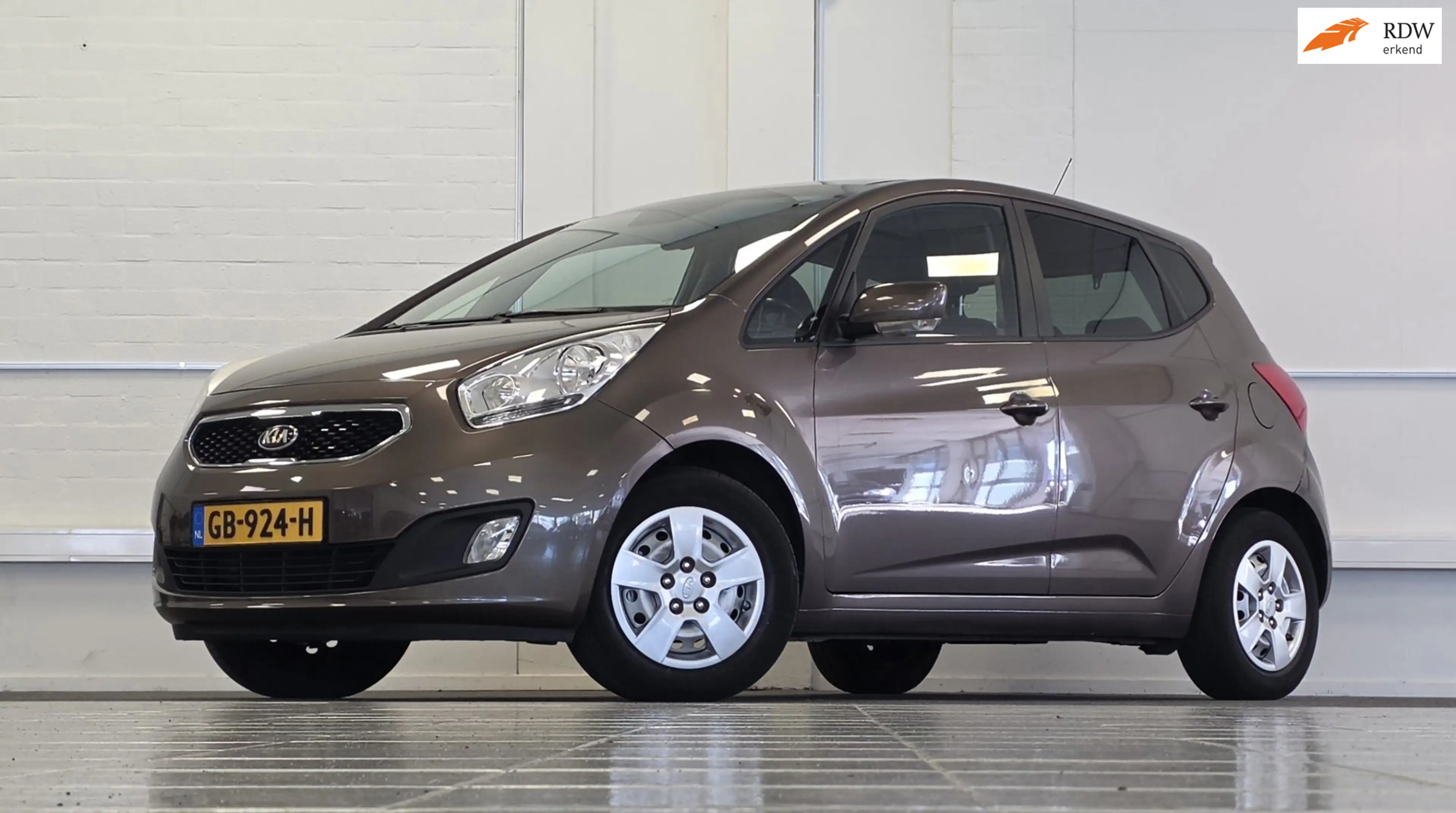Kia Venga 1.4 CVVT World Cup Edition 1e Eigenaar Schuif/kant