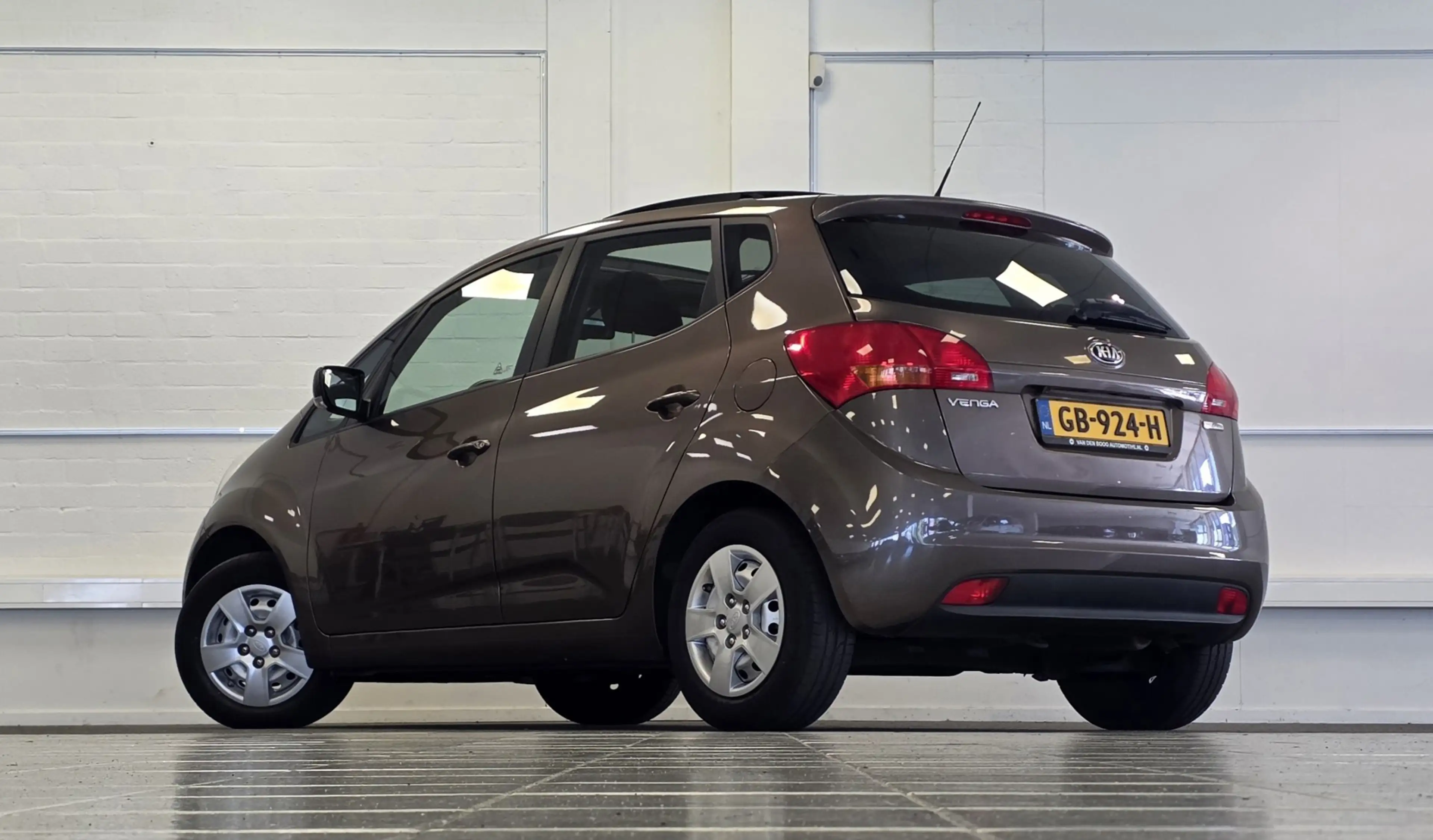 Kia Venga 1.4 CVVT World Cup Edition 1e Eigenaar Schuif/kant — photo 6