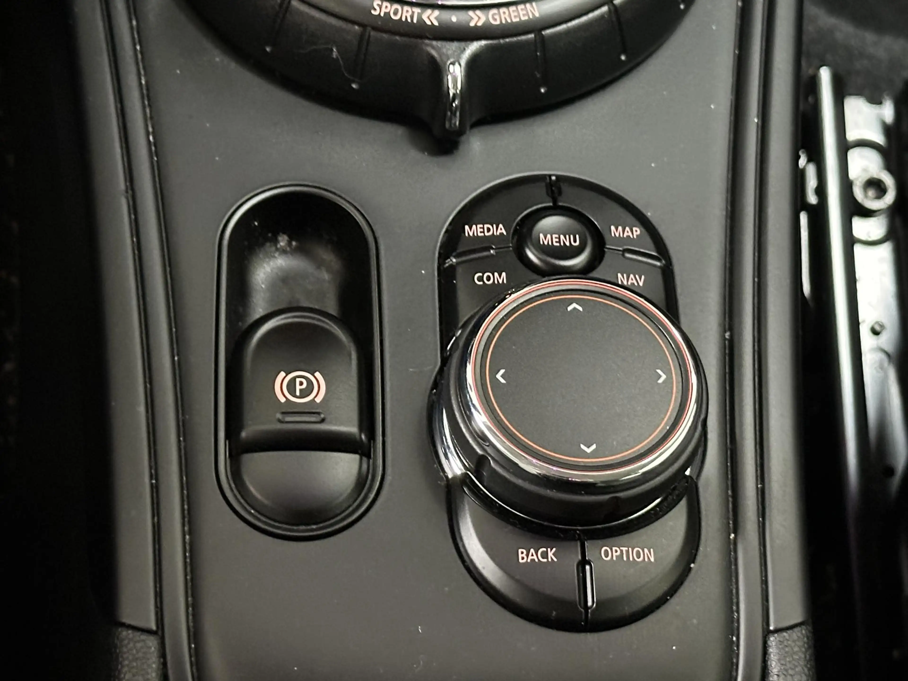 MINI Cooper Countryman 1.5 Chili NAVIGATIE | ACHTERUITRIJCAMERA — photo 29
