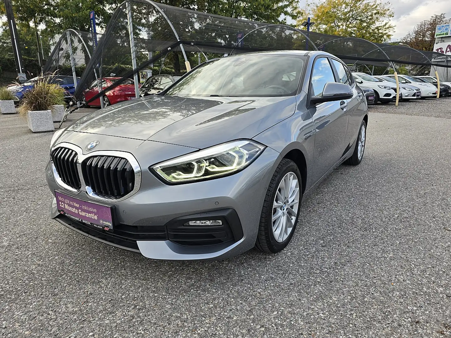 BMW 120 d xDrive Aut. *NAVI*KAMERA*DAB* Grau - 1