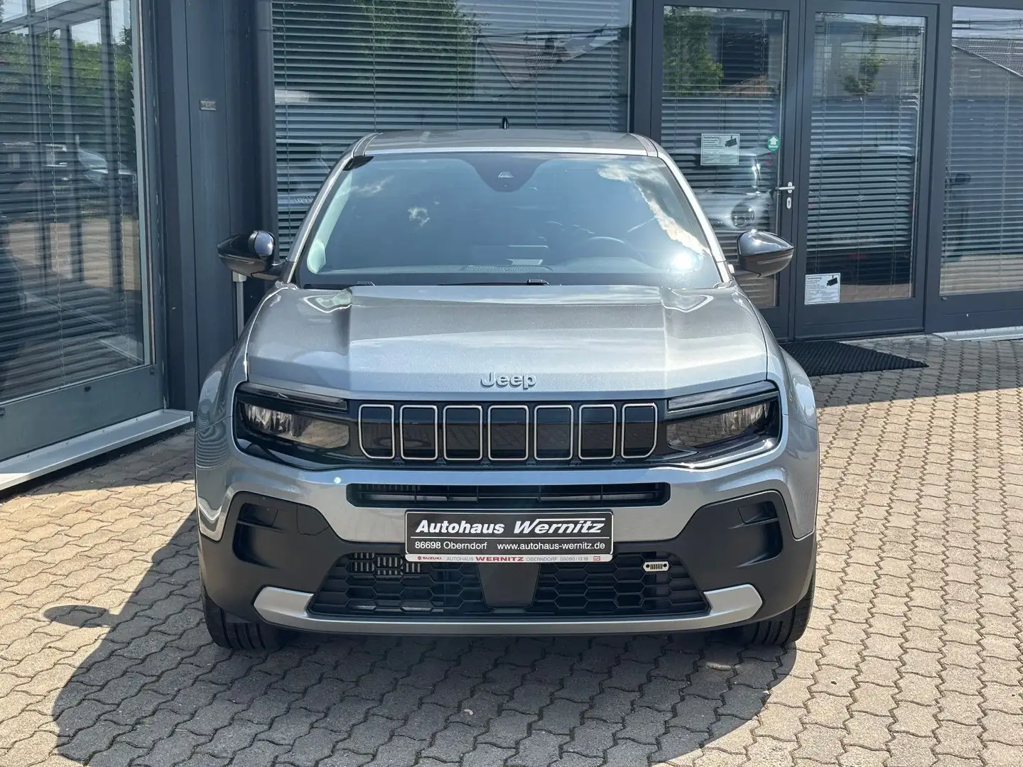 Jeep Avenger 1.2 Altitude *Info&Komfort*WinterPaket* Gris - 2