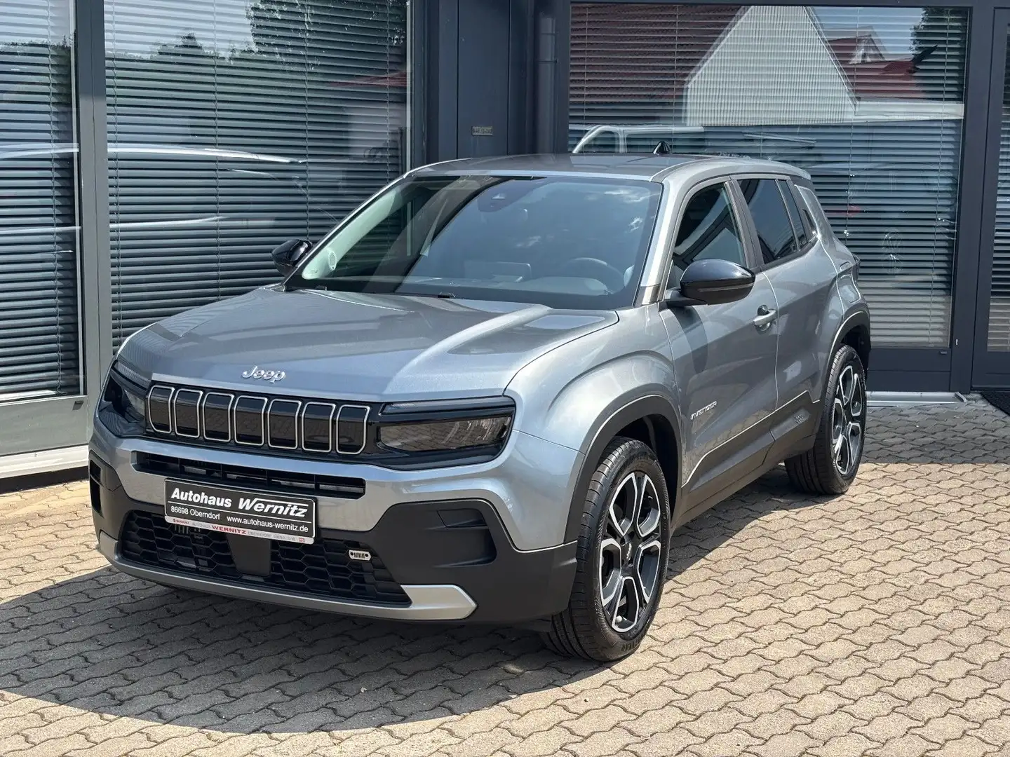 Jeep Avenger 1.2 Altitude *Info&Komfort*WinterPaket* Gris - 1