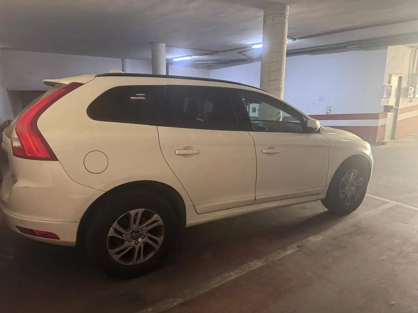 Volvo XC60 XC60 D3 Kinetic Aut. 150 Kinetic - 2