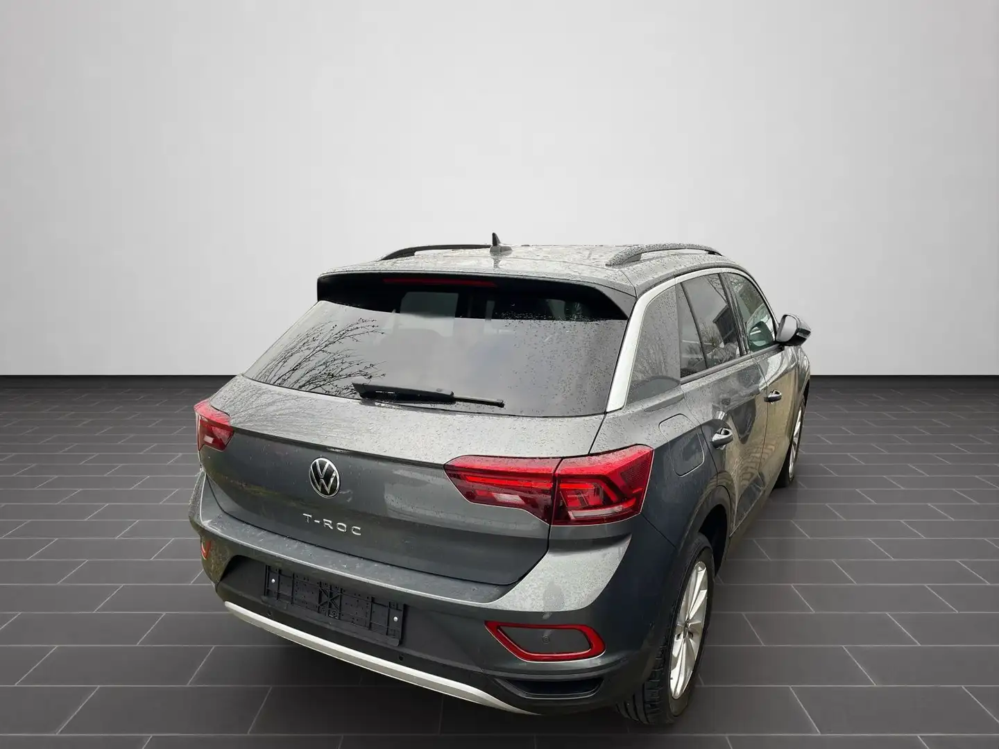 Volkswagen T-Roc 1,5 TSI DSG NAVI/LED/Sitzheizung vo./PDC/u Grau - 2