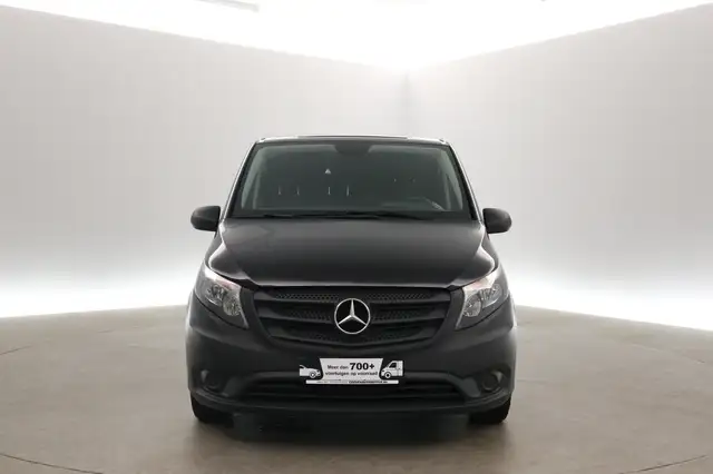 Mercedes-Benz Vito view 7