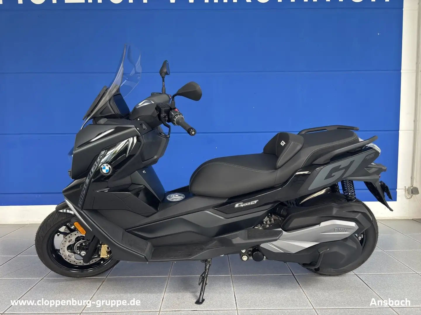 BMW C 400 GT Style Triple Black, Komfortpaket UPE: 9.855€ Černá - 2