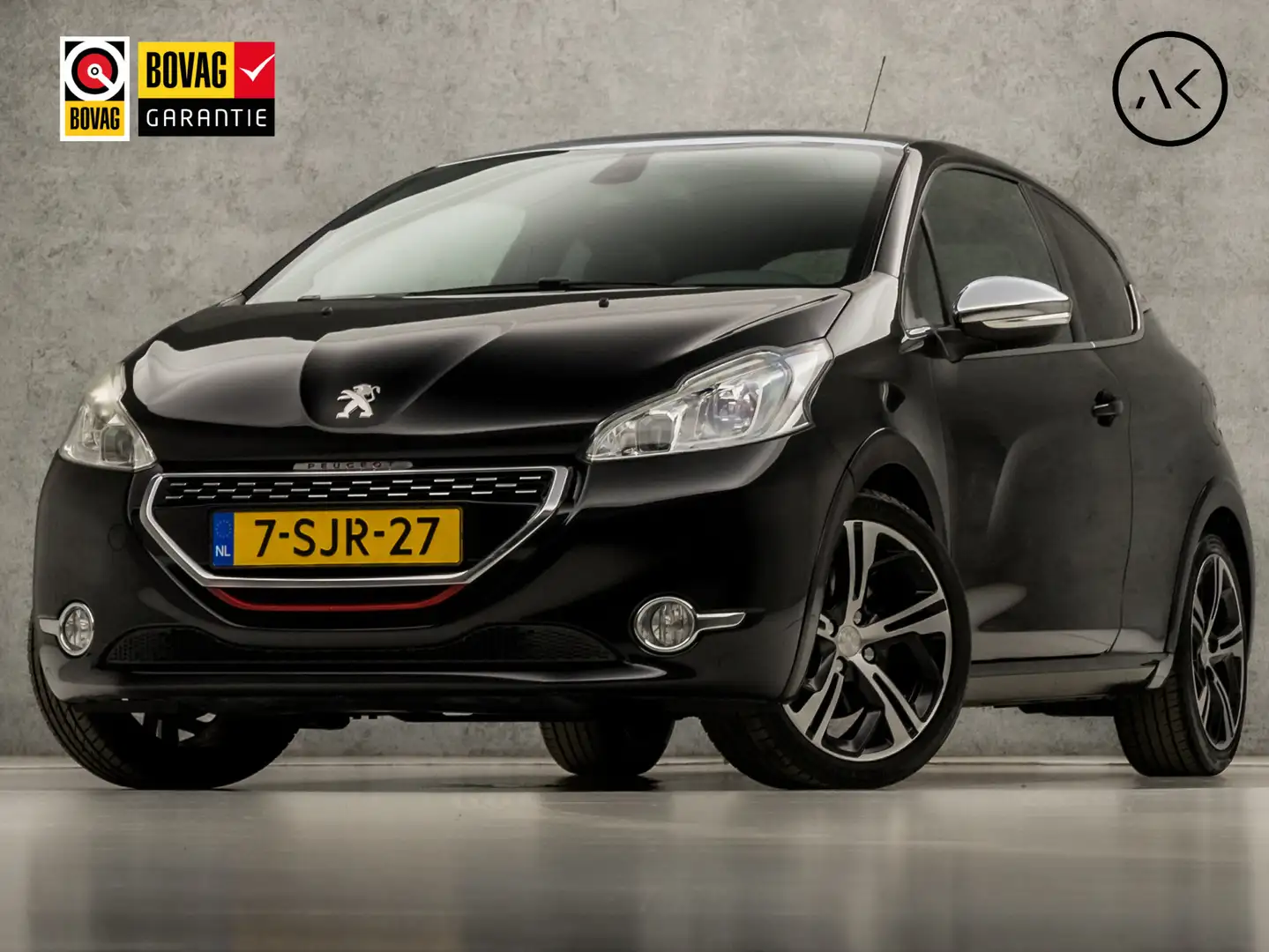 Peugeot 208 1.6 THP GTi 200Pk (PANORAMADAK, NAVIGATIE, CLIMATE Zwart - 1