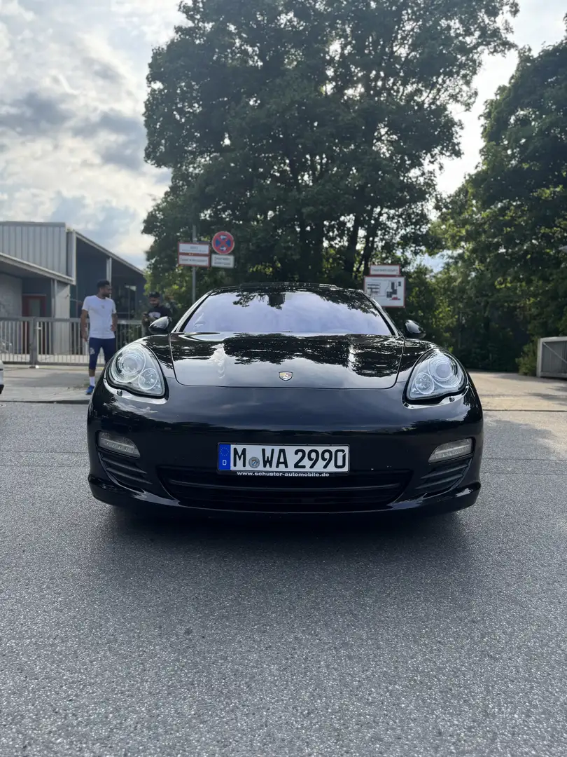 Porsche Panamera PDK Negru - 2
