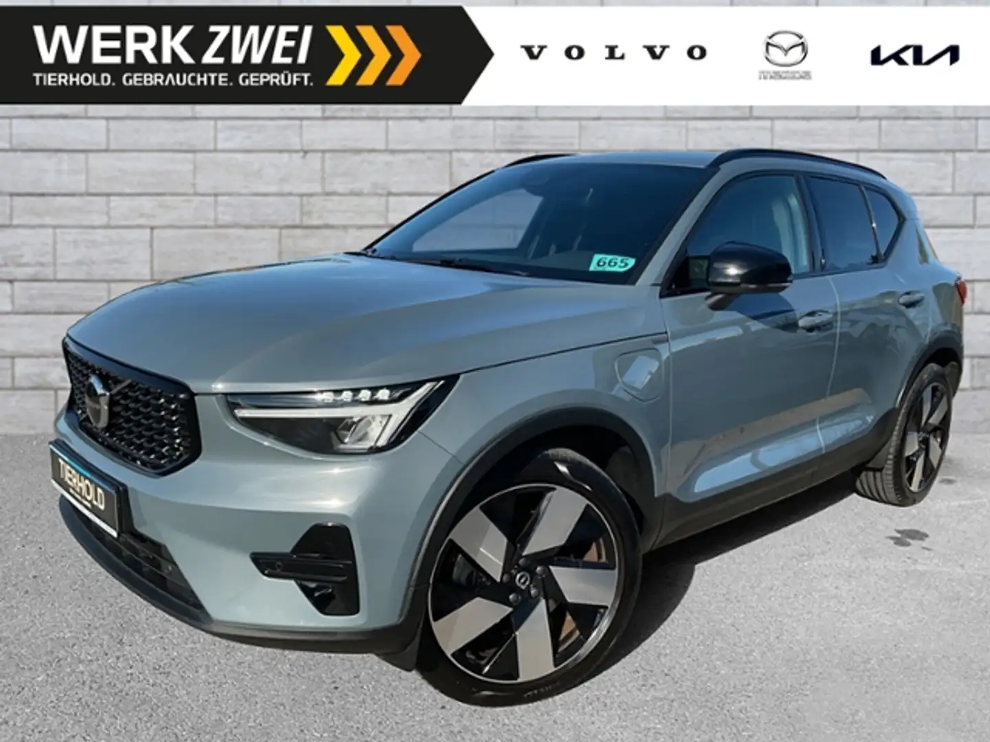 Volvo XC40 T5 Plus Dark Plug-In AHK ACC 20" HK Memory Grau - 1