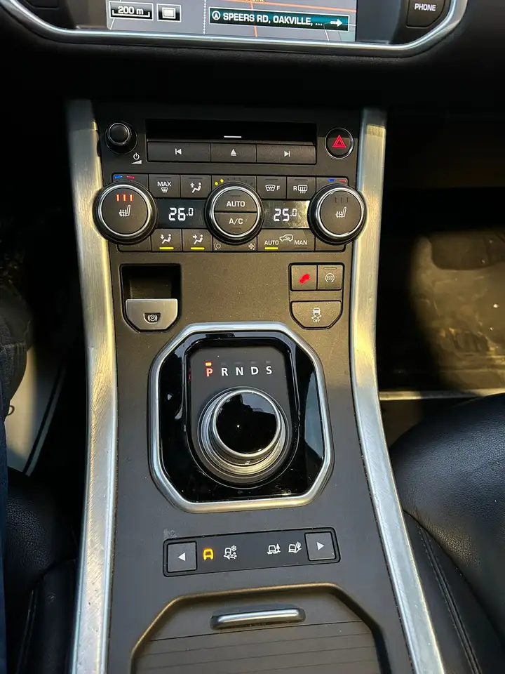 Land Rover Range Rover Evoque снимка Land Rover Range Rover Evoque