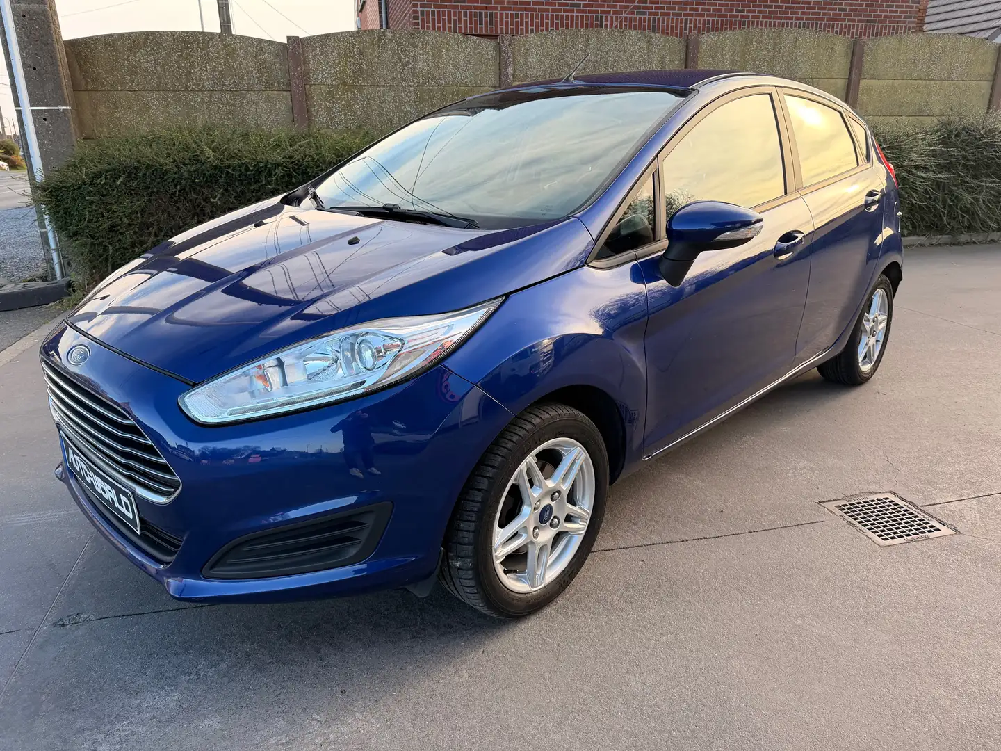 Ford Fiesta Fiesta 1.0i Trend Bleu - 2