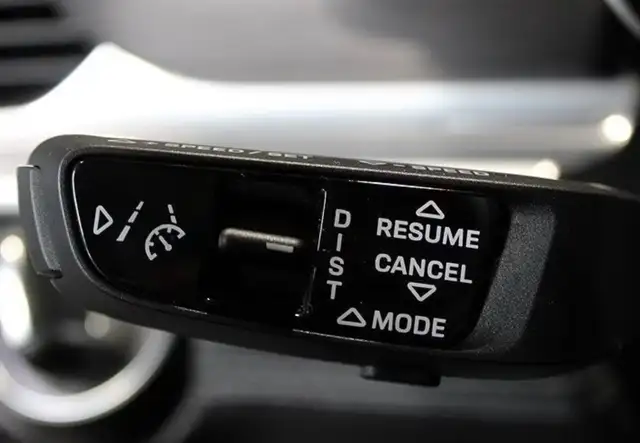 Porsche Panamera view 11