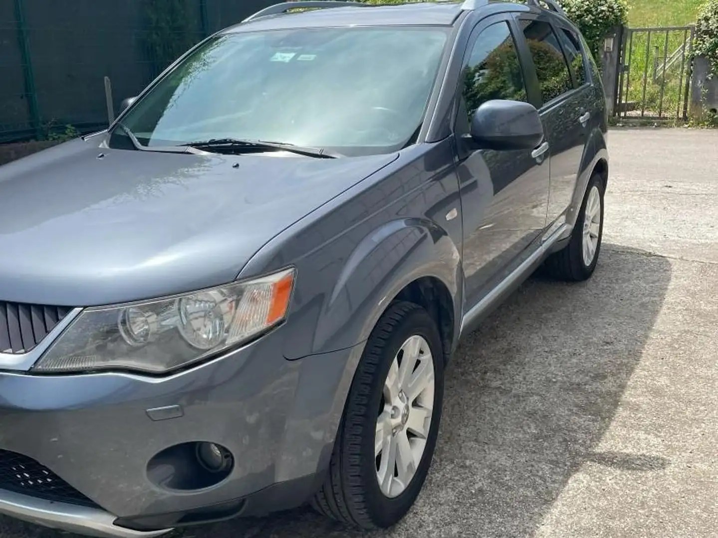Mitsubishi Outlander Grigio - 2