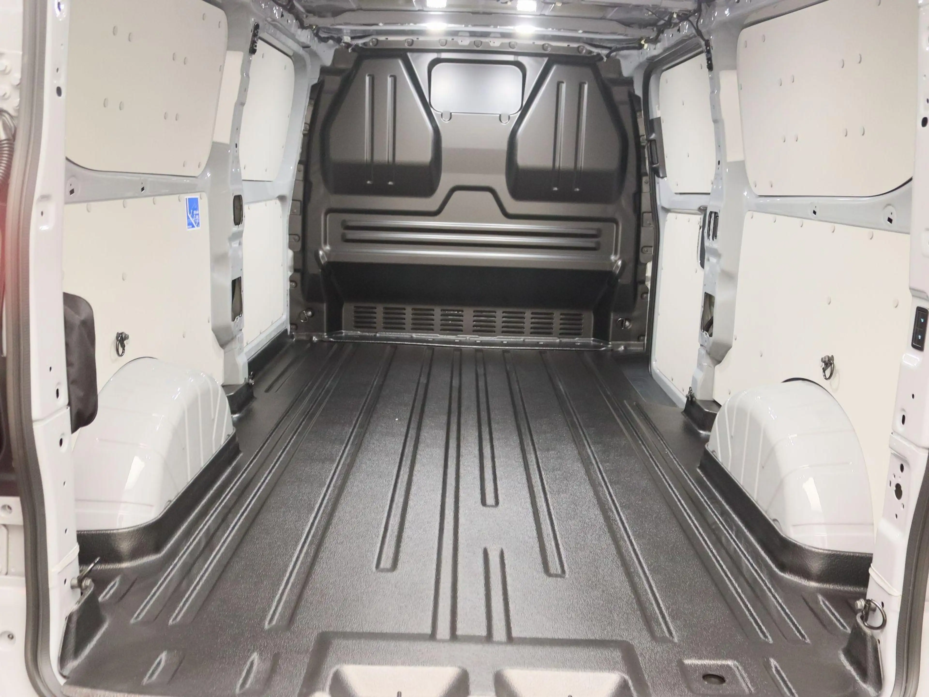Ford E-Transit Cust. 340 L2H1 Limited 65 kWh | UIT VOORAAD LEVERB — photo 11