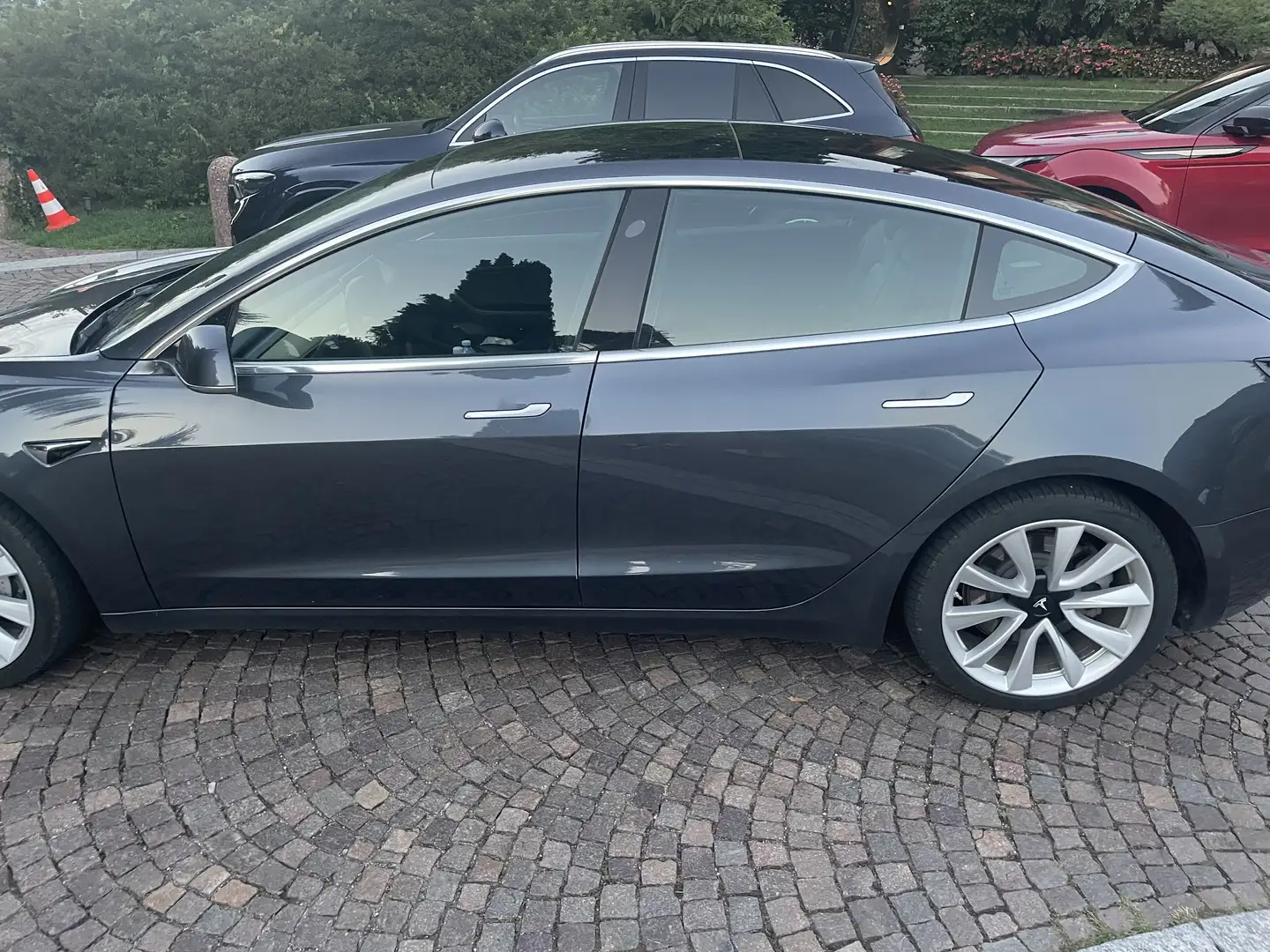 Tesla Model 3 Dual Motor awd - 2