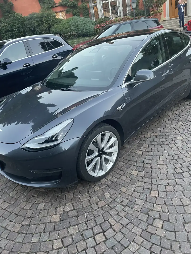 Tesla Model 3 Dual Motor awd - 1