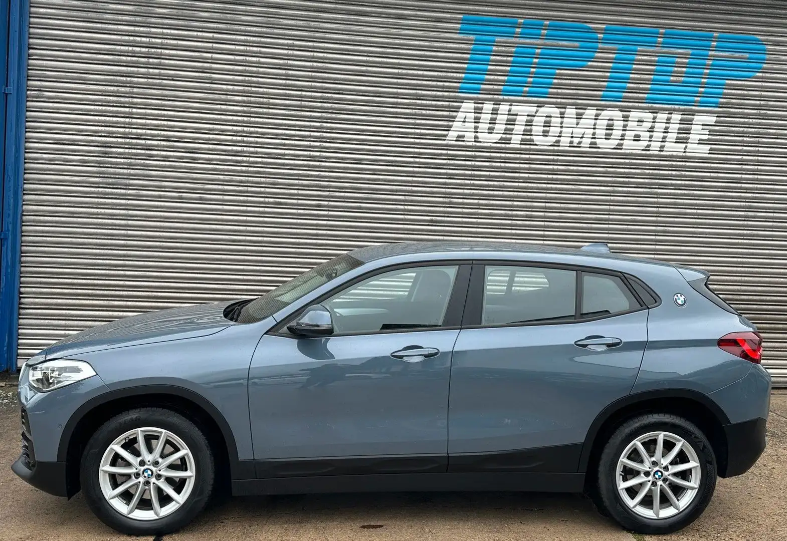BMW X2 xDrive 18 d Advantage*LED*NAVI*KAMERA* Gris - 2
