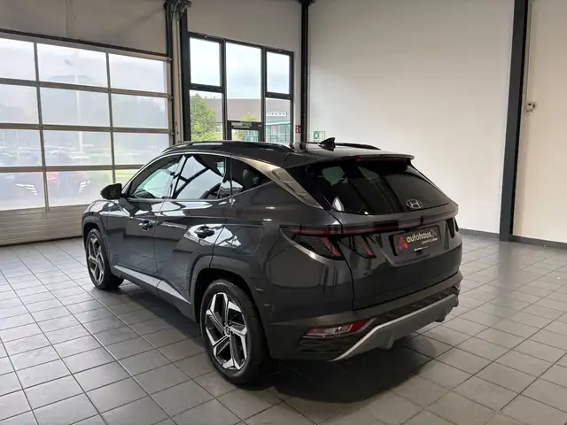 Hyundai Tucson view 4