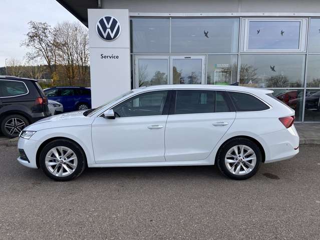 Skoda Octavia Combi 2.0 TDI DSG Style AHK+17"+NAVI-COL