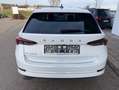 Skoda Octavia Combi 2.0 TDI DSG Style AHK+17"+NAVI-COL Weiß - thumbnail 4