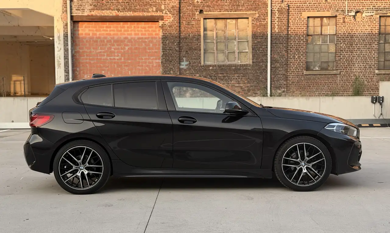 BMW 116 PACK M • FULL BLACK • 1 EIGENAAR • GARANTIE, миниатюра 6