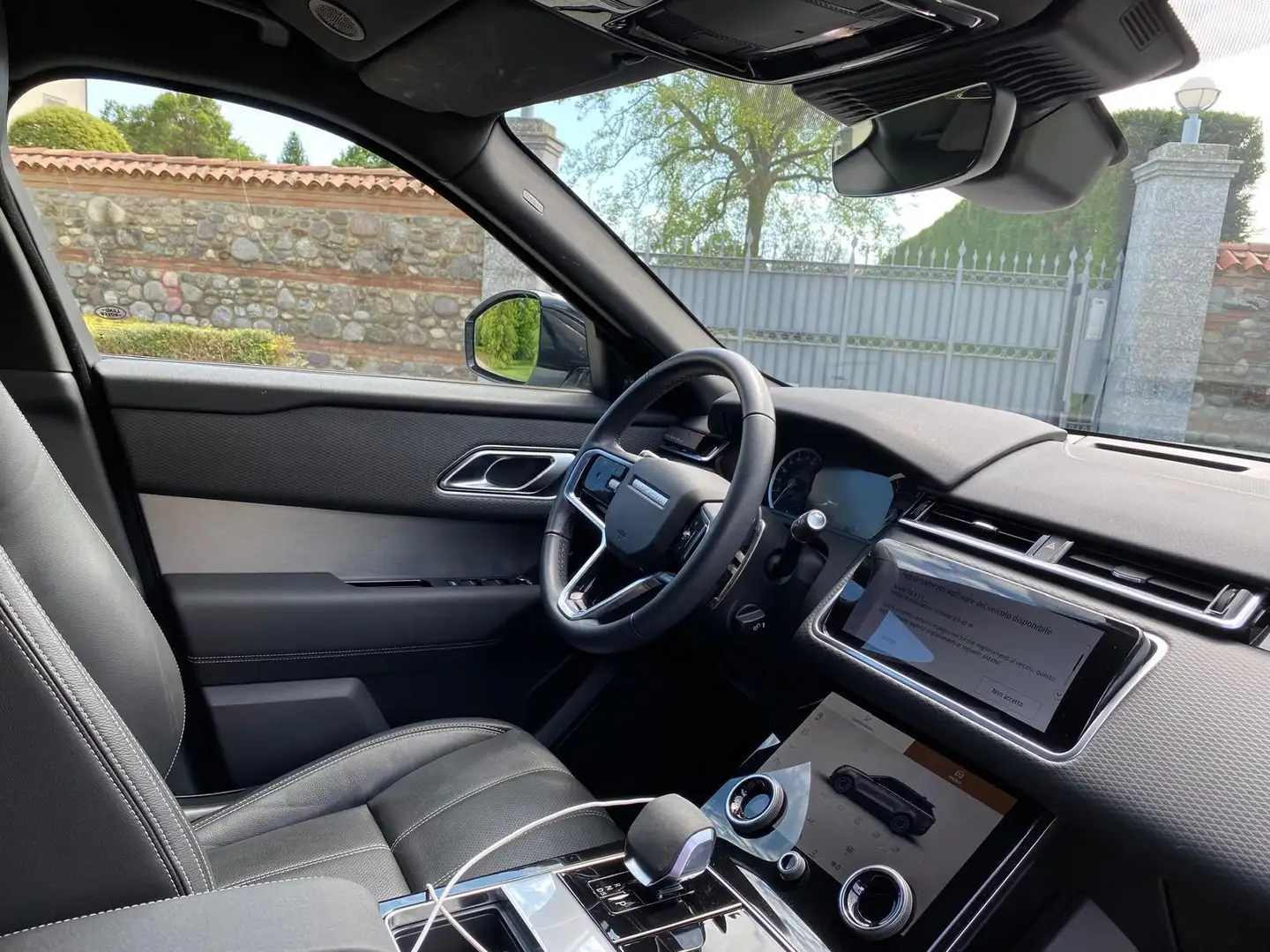 Land Rover Range Rover Velar 2.0 i4 R-Dynamic S 240cv auto - 2