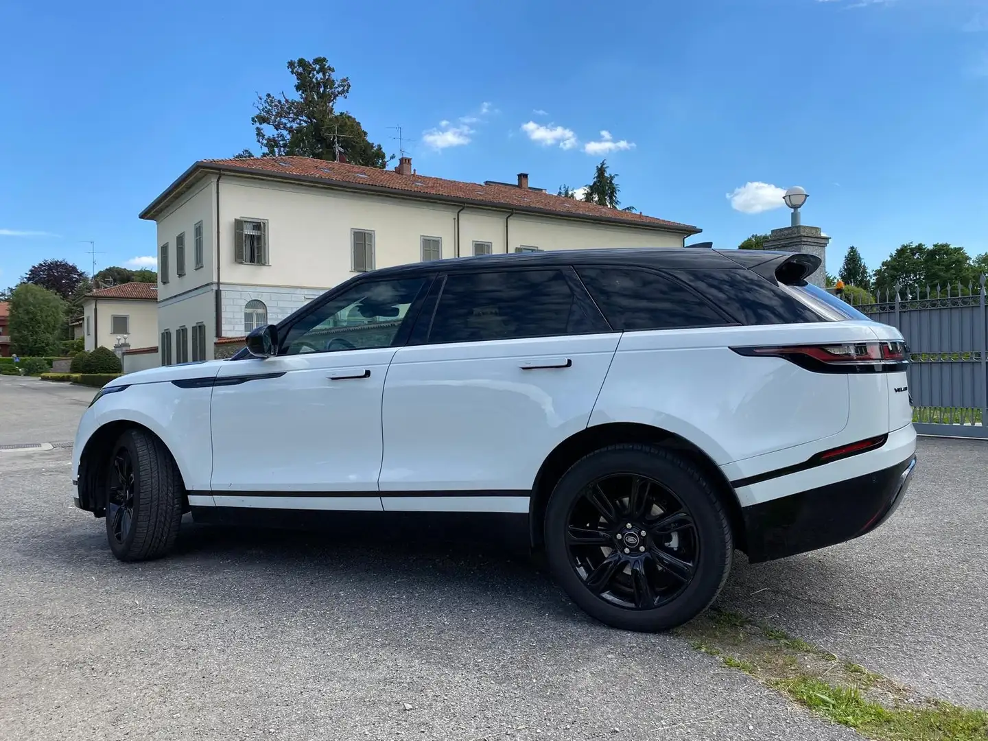 Land Rover Range Rover Velar 2.0 i4 R-Dynamic S 240cv auto - 1