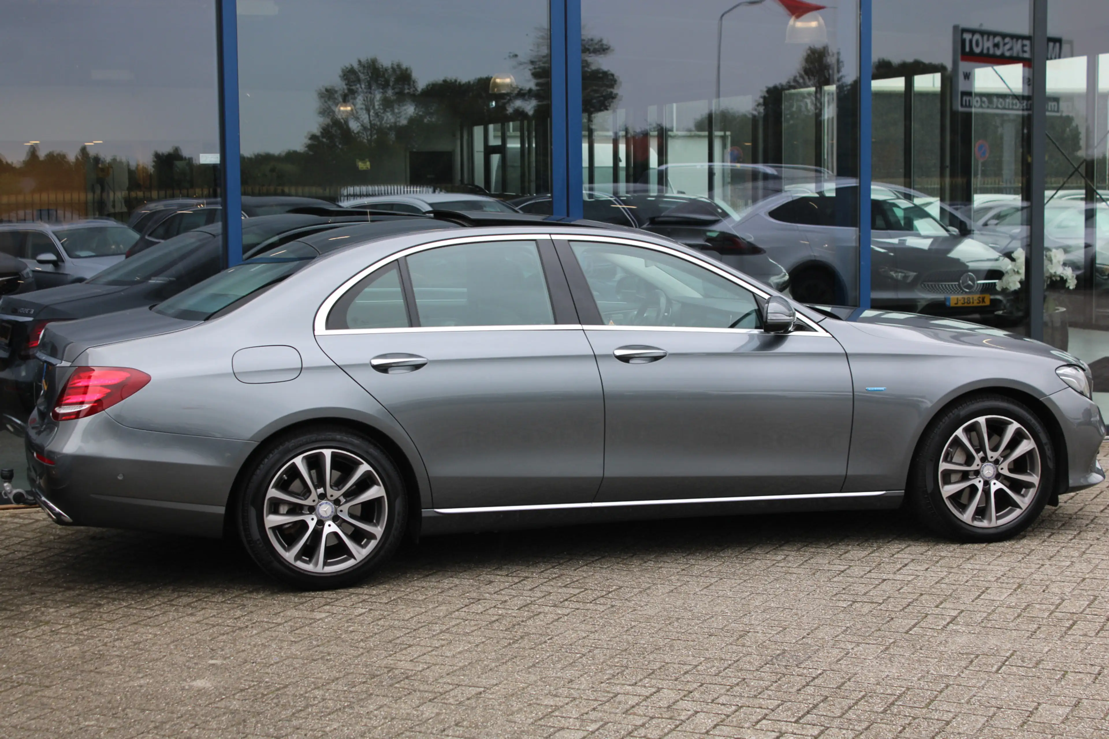 Mercedes-Benz E 350 350e Prestige Plus PANORAMADAK BURMESTER LEDER MEM — photo 5