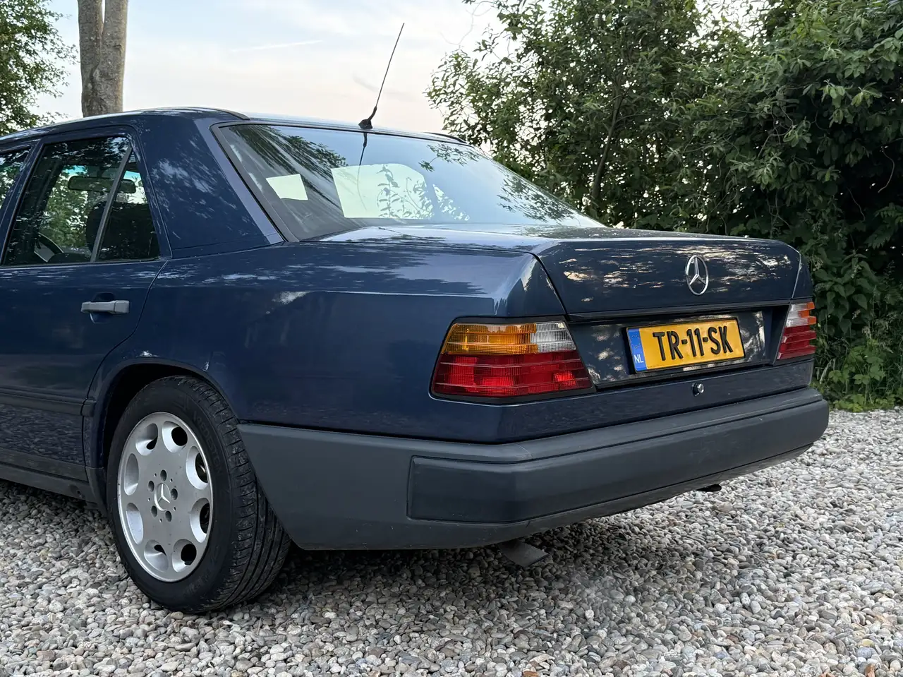 Mercedes-Benz 230 W124 230 E Orgineel NL, foto 9