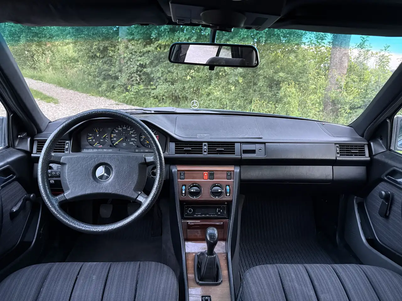 Mercedes-Benz 230 W124 230 E Orgineel NL, foto 2