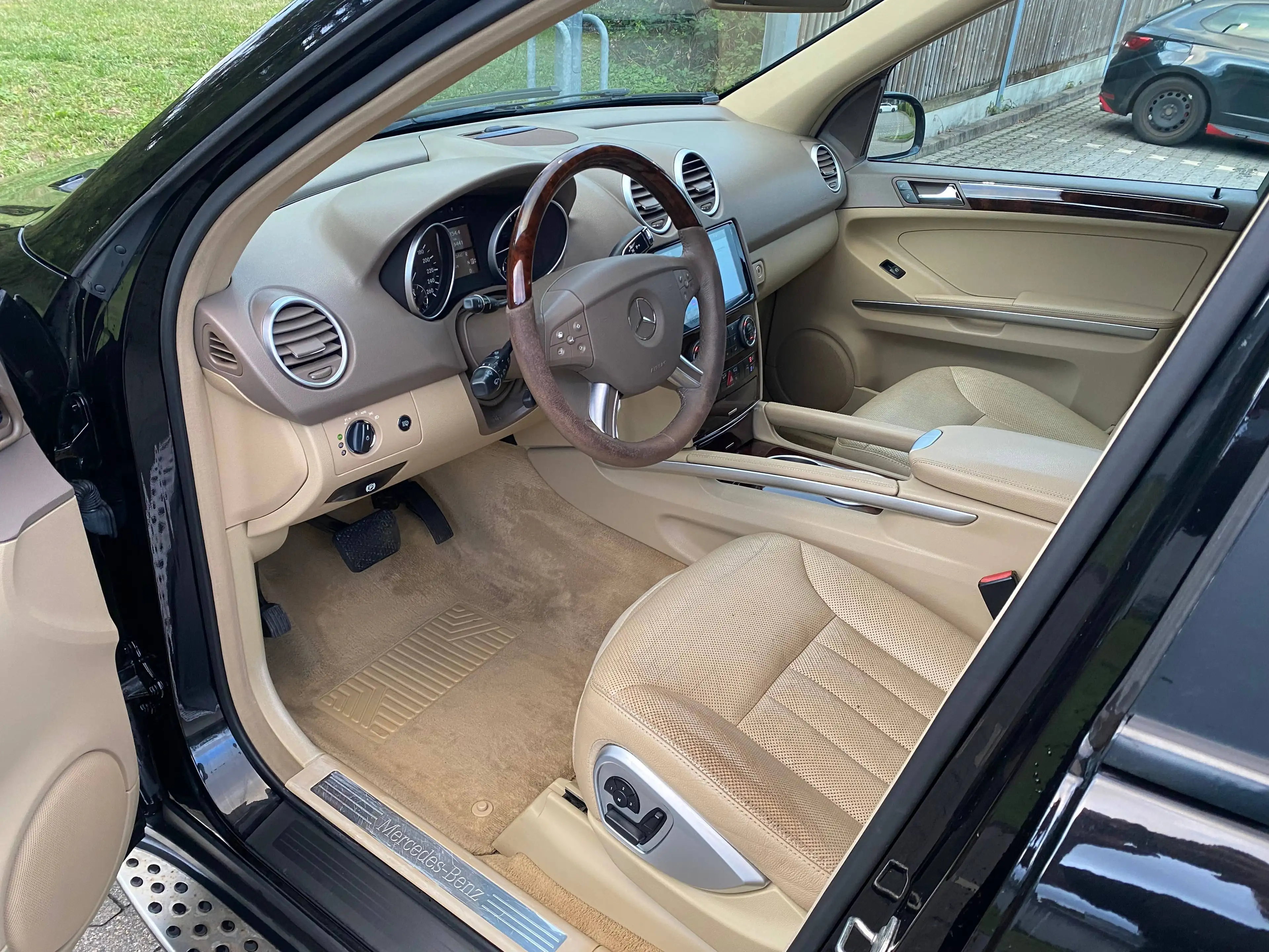 Mercedes-Benz ML 320 ML 320 CDI 4Matic #TÜV 03.2027 — photo 12