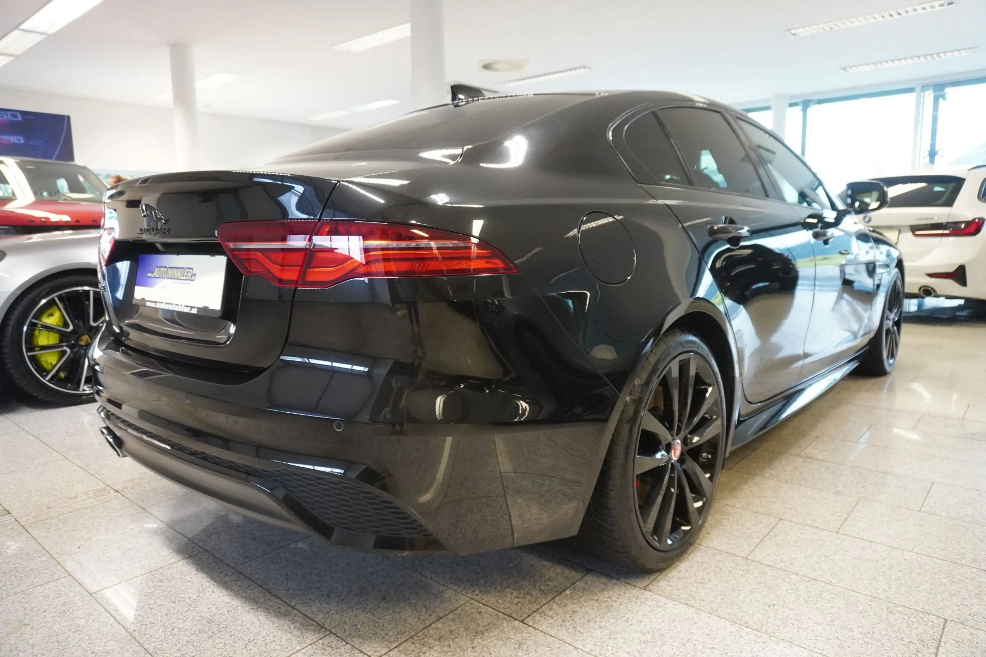 Jaguar XE R-Dynamic AWD Black Aut. ACC/Kam./SHZ — photo 5