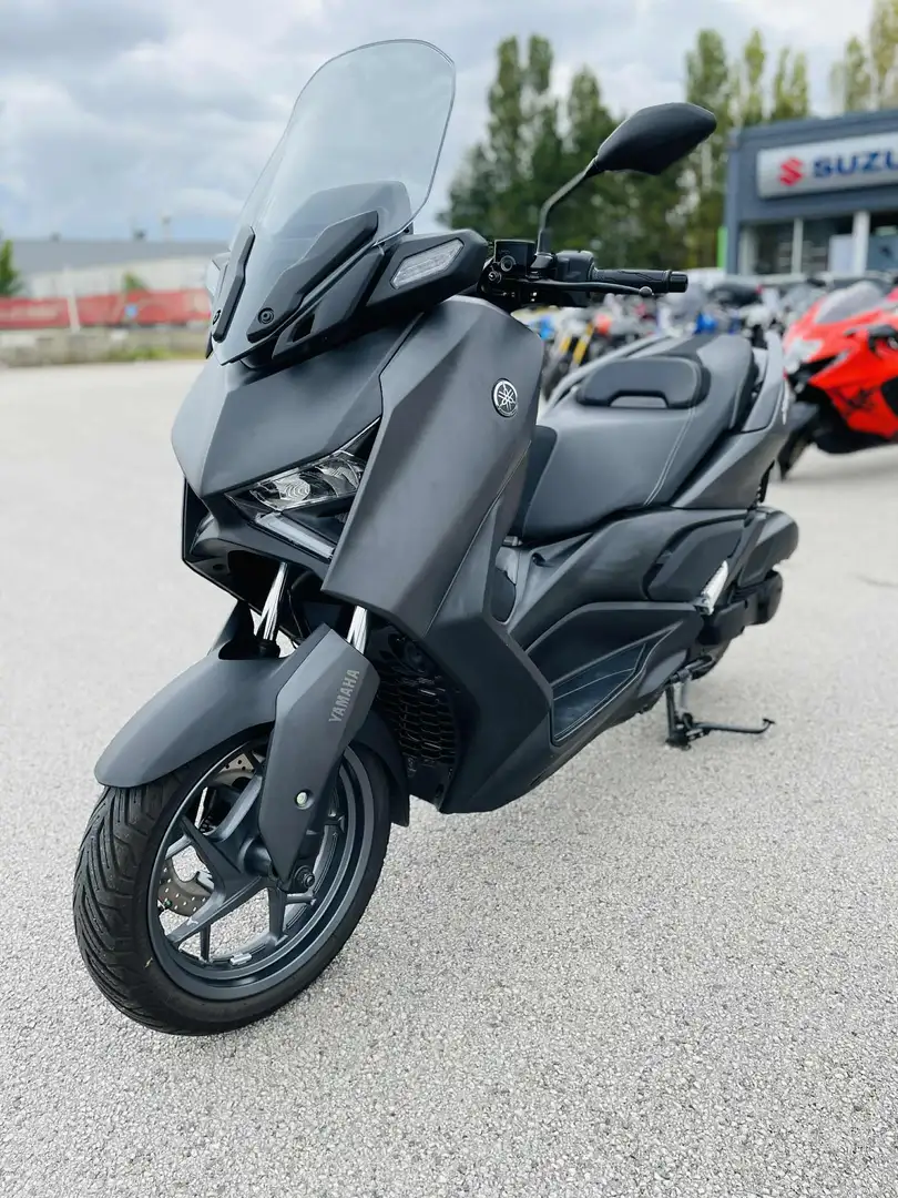 Yamaha X-Max 125 Grijs - 2