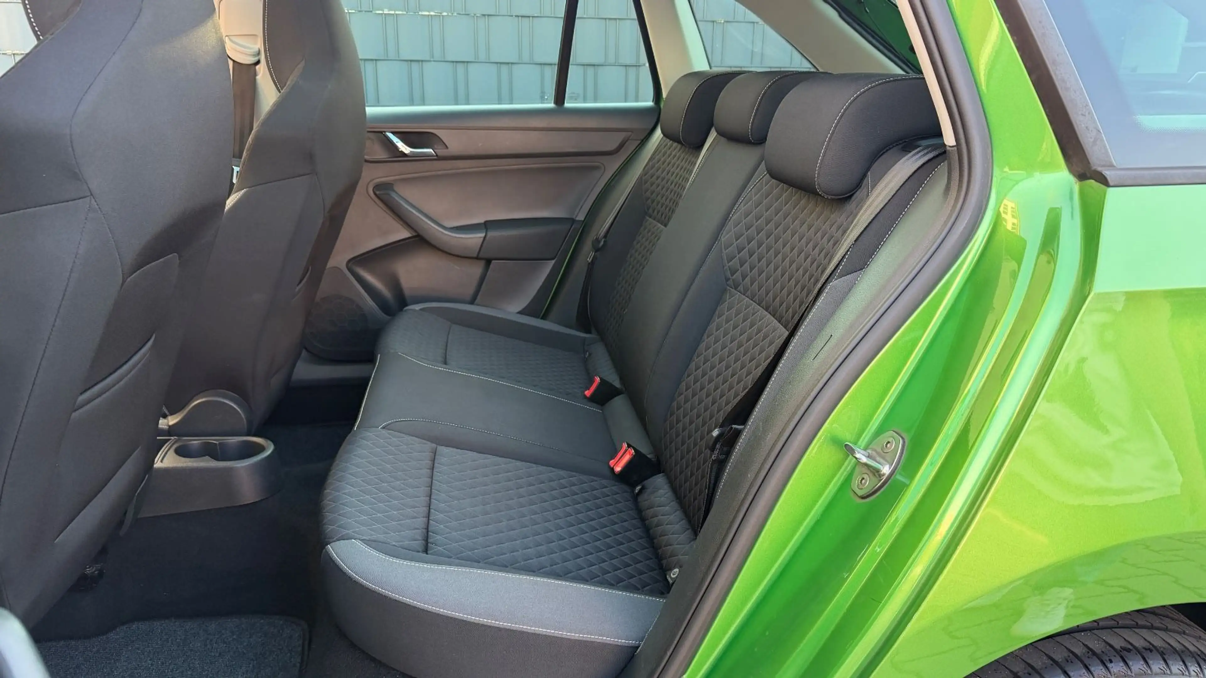 Skoda Rapid/Spaceback Monte Carlo Spaceback*1.Hd*Garantie* — photo 11