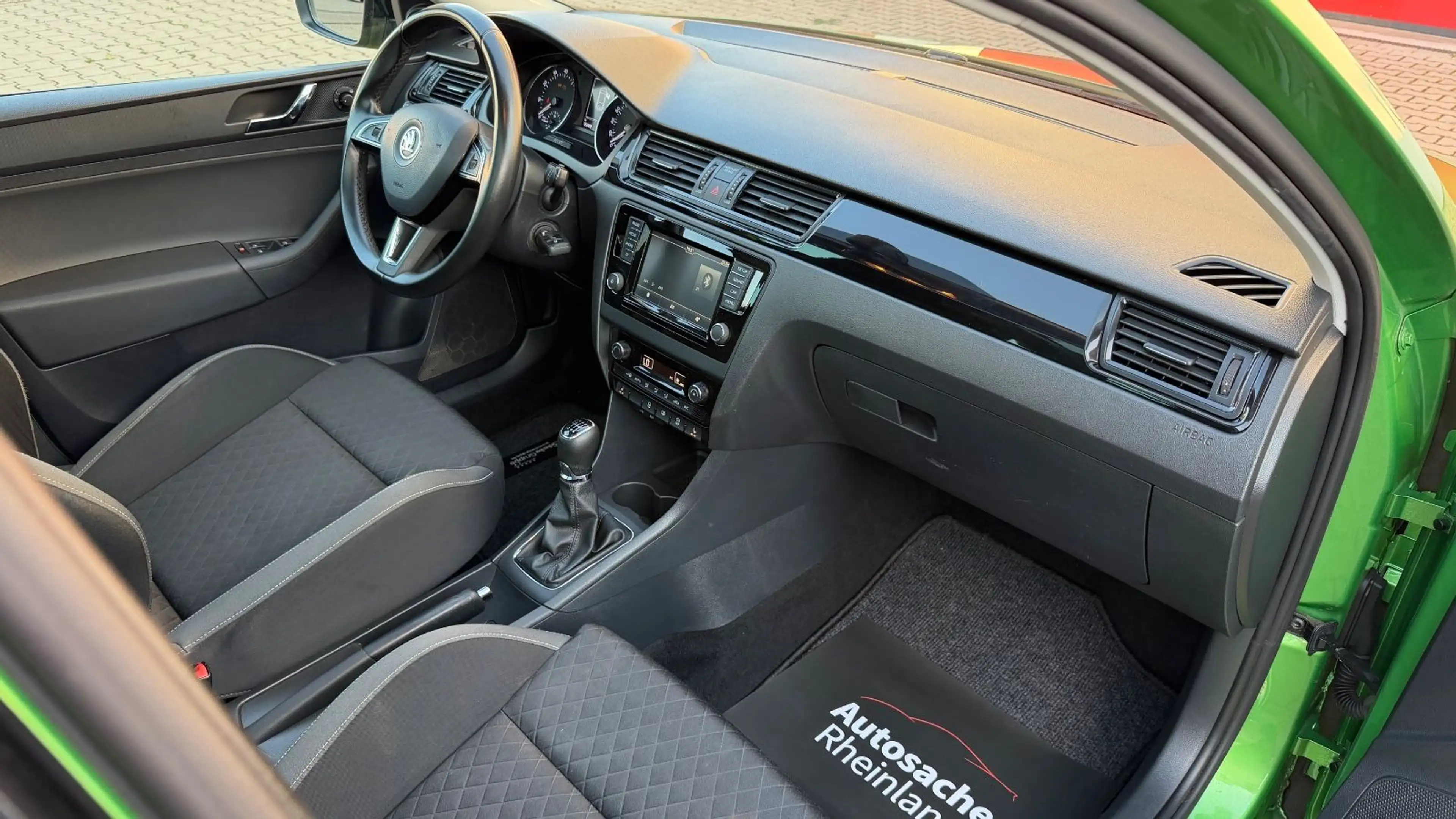 Skoda Rapid/Spaceback Monte Carlo Spaceback*1.Hd*Garantie* — photo 13