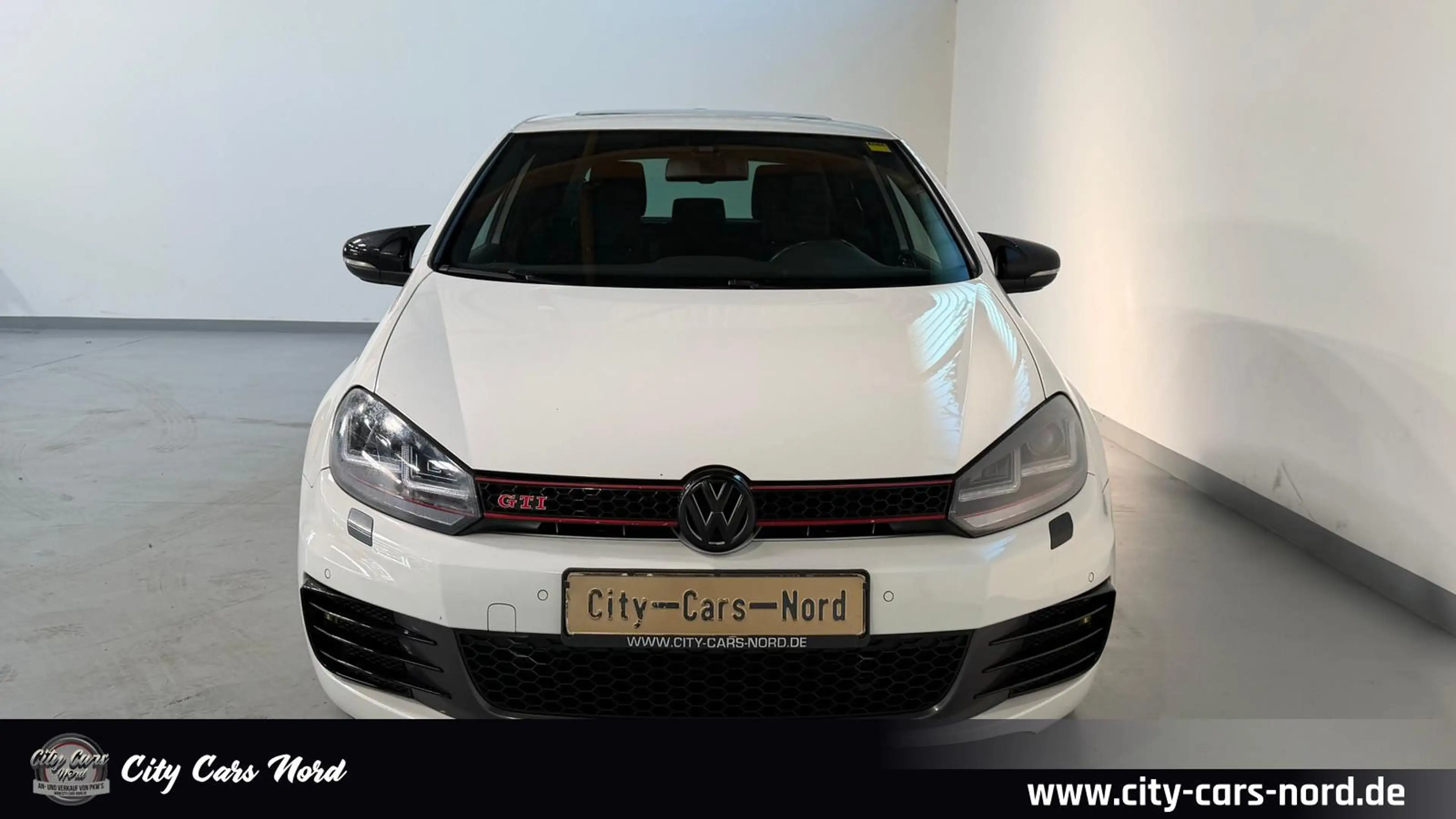 Volkswagen Golf VI GTI DYNAUDIO+SCHIEBEDACH+NAVI+SHZ — photo 9