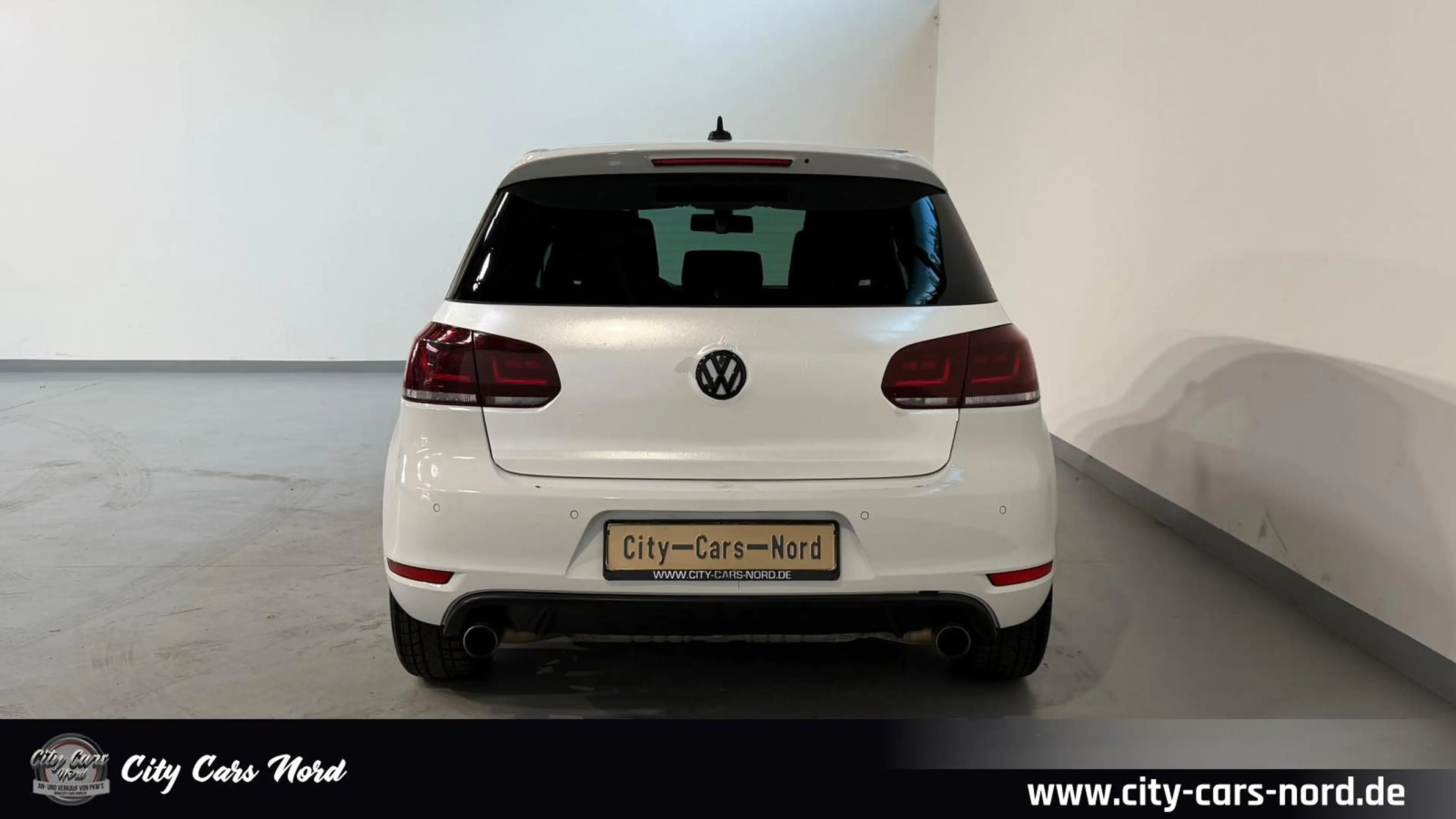 Volkswagen Golf VI GTI DYNAUDIO+SCHIEBEDACH+NAVI+SHZ — photo 5