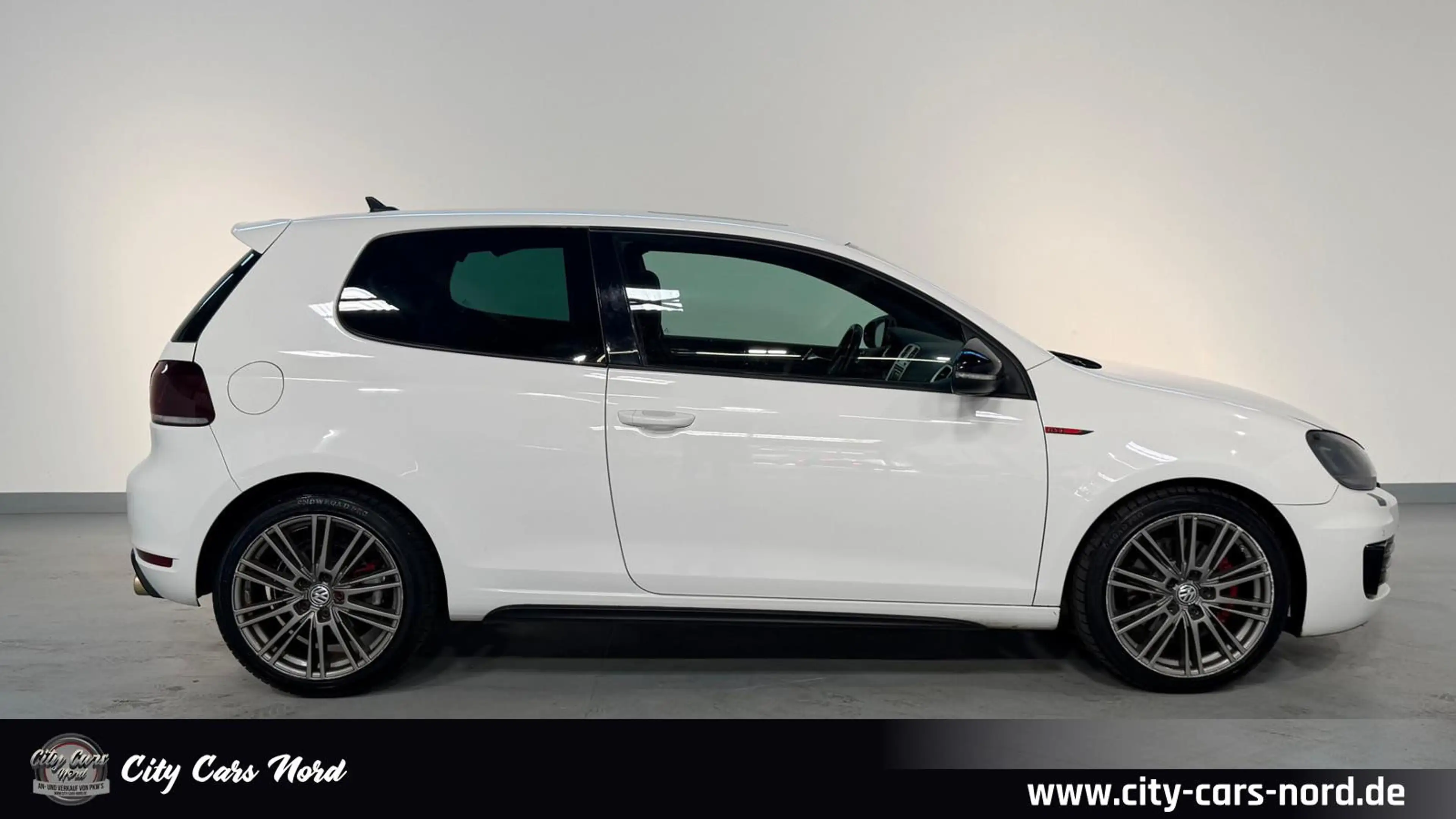 Volkswagen Golf VI GTI DYNAUDIO+SCHIEBEDACH+NAVI+SHZ — photo 7