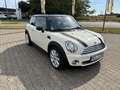 MINI Cooper Weiß - thumbnail 3
