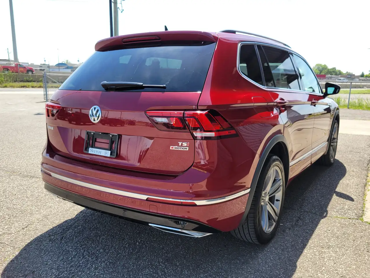 Volkswagen Tiguan снимка Volkswagen Tiguan