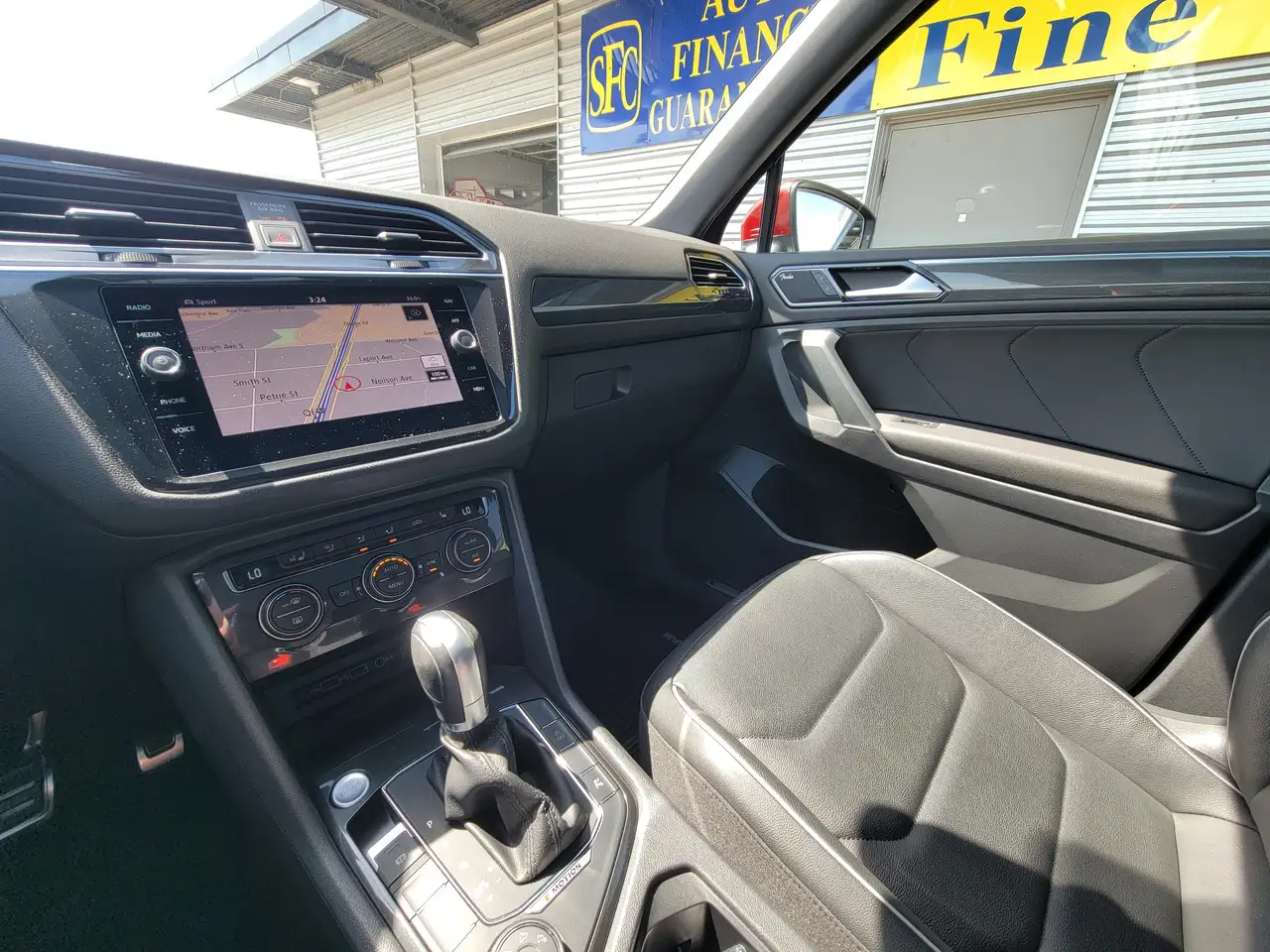 Volkswagen Tiguan снимка Volkswagen Tiguan