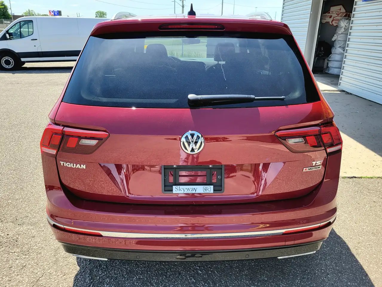 Volkswagen Tiguan снимка Volkswagen Tiguan