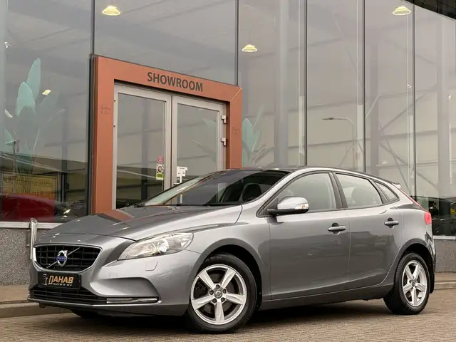 Volvo V40 1.5 T3 Kinetic | Navi | Cruise | Stoelverwarming |